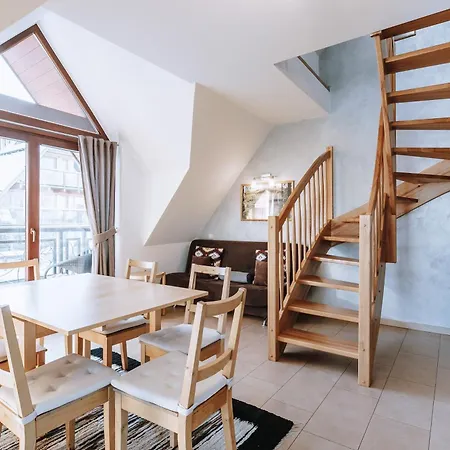 Szafir Mozaika Centrum Piec Kominkowy Apartment *