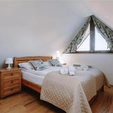 Szafir Mozaika Centrum Piec Kominkowy アパート