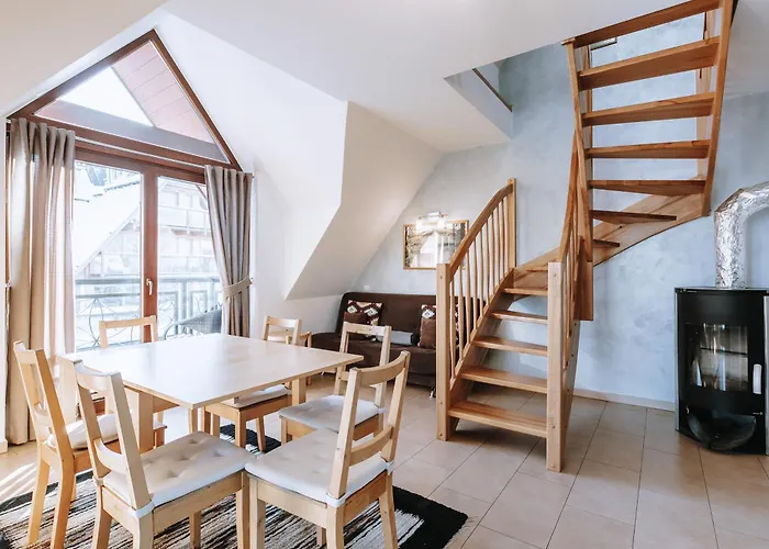 Szafir Mozaika Centrum Piec Kominkowy شقة *